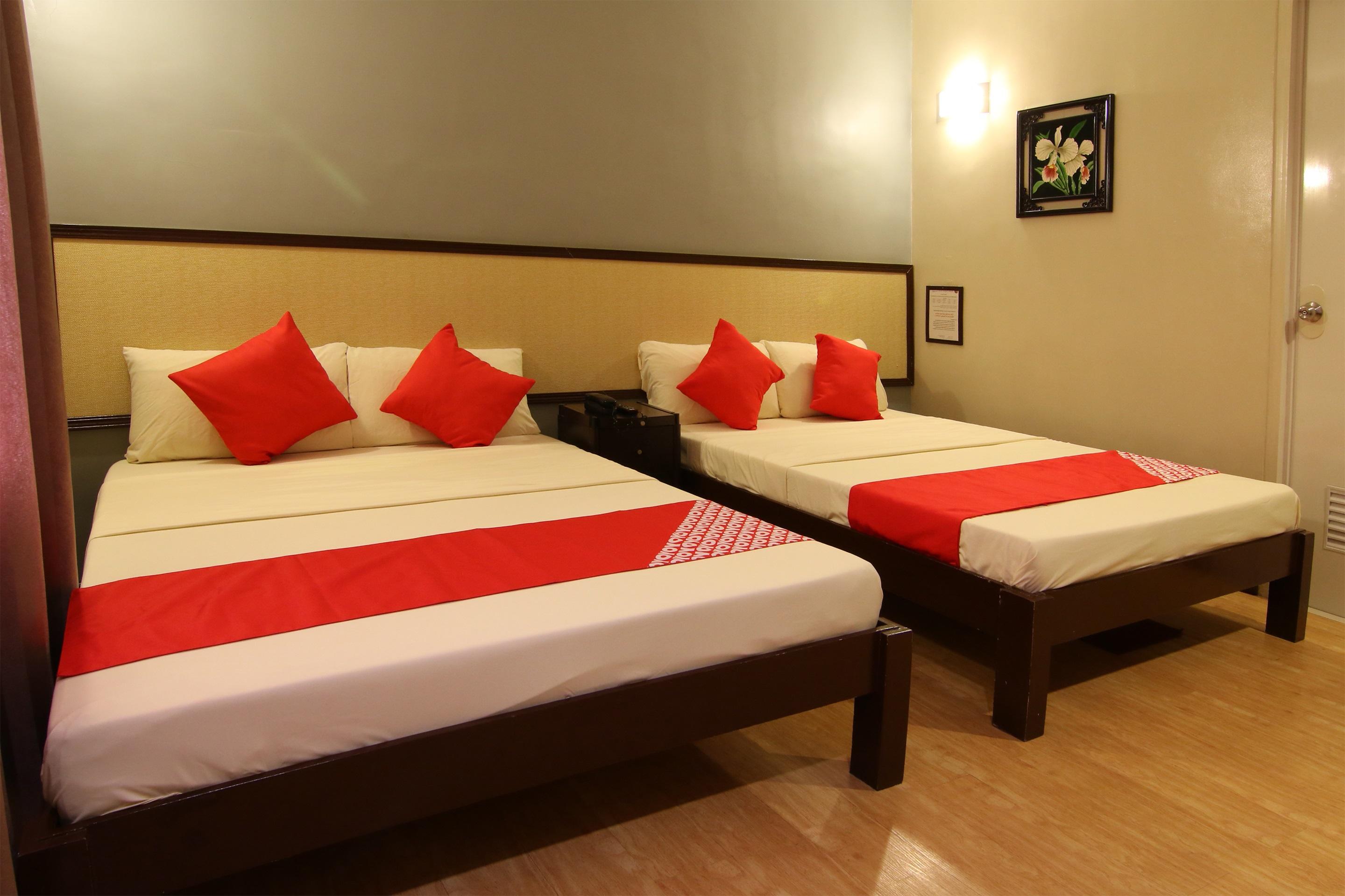 Oyo 110 Asiatel Hotel Pasay Exterior photo